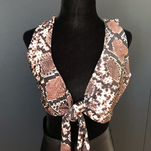 🌟2/$25🌟PRETTYLITTLETHING neck tie - Picture 5 of 7